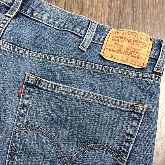 Vintage Levi’s 550 Denim Shorts - Picture 2 of 5